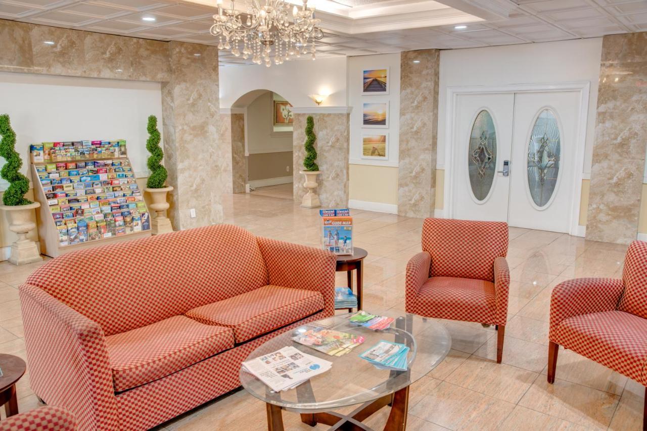 פינלס פארק Days Inn By Wyndham St. Petersburg / Tampa Bay Area מראה חיצוני תמונה